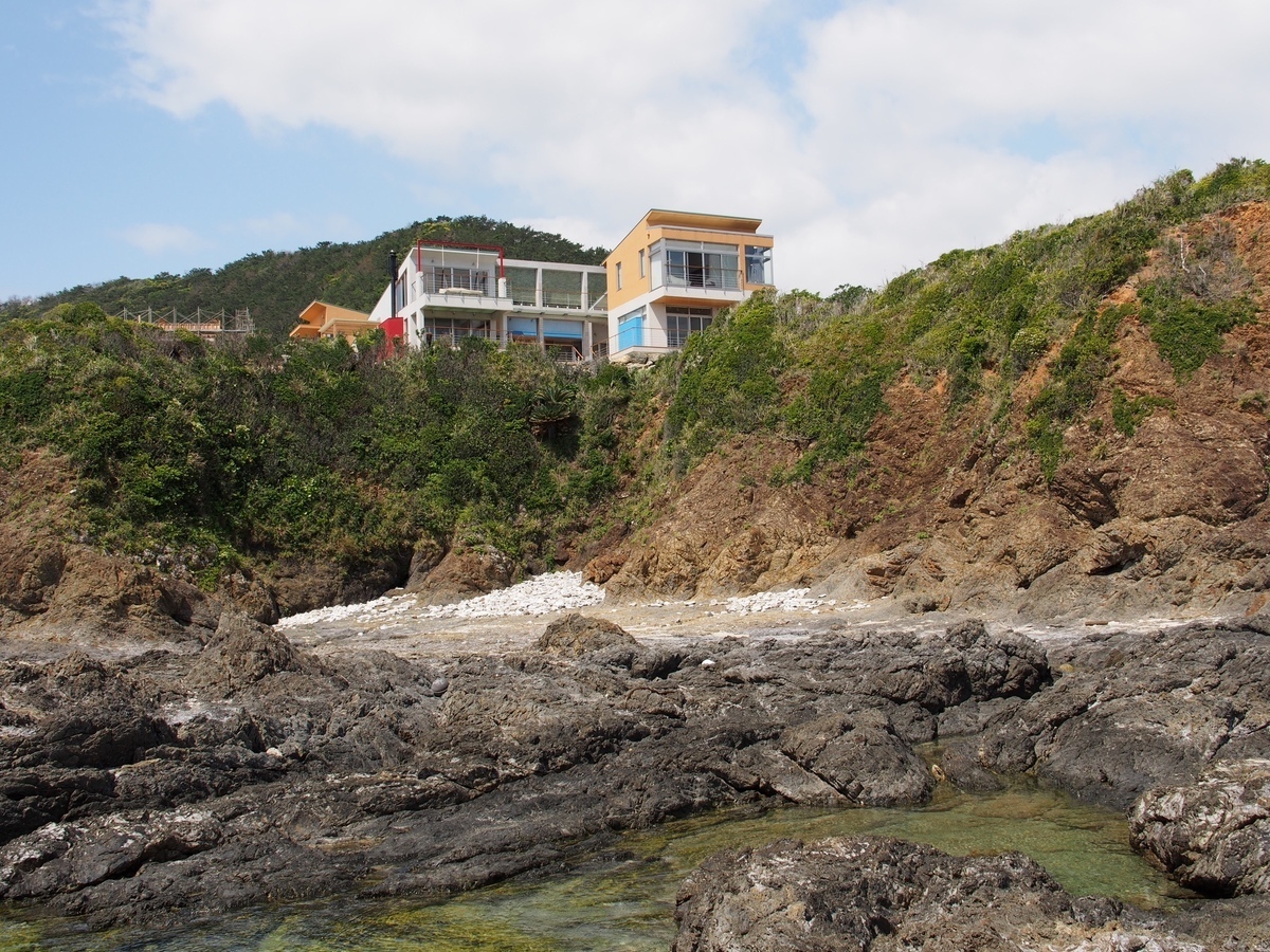 Seaside villa in Aun