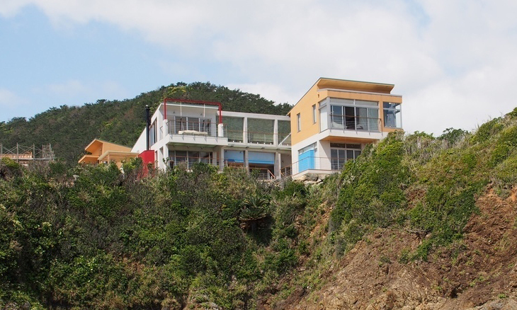 Seaside villa Aun